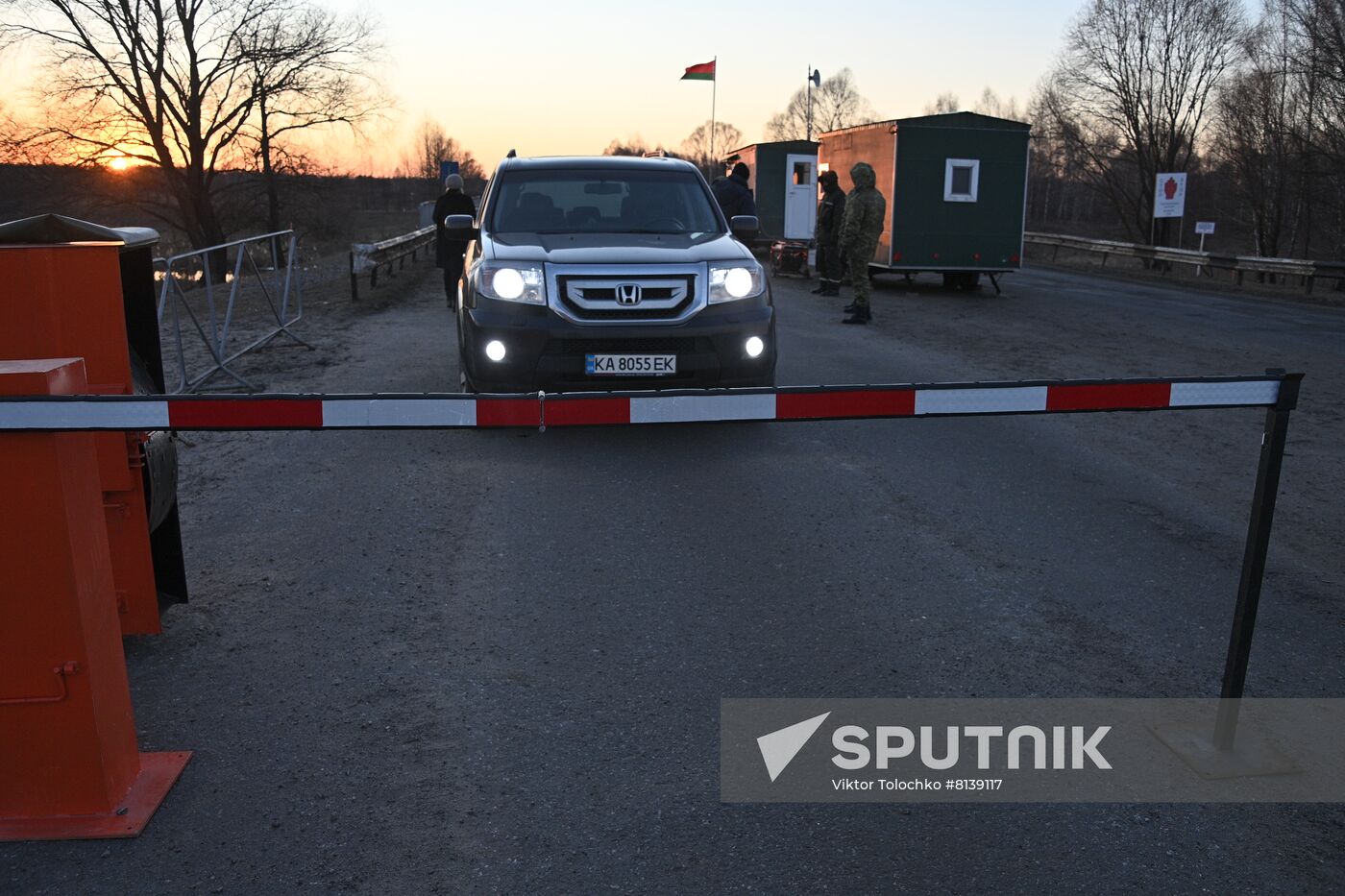 Belarus Ukraine Border Refugees