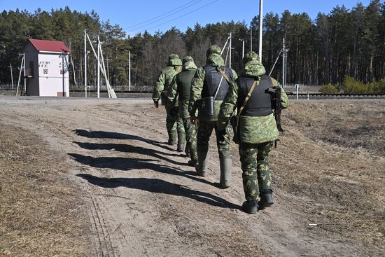 Belarus Ukraine Border Refugees