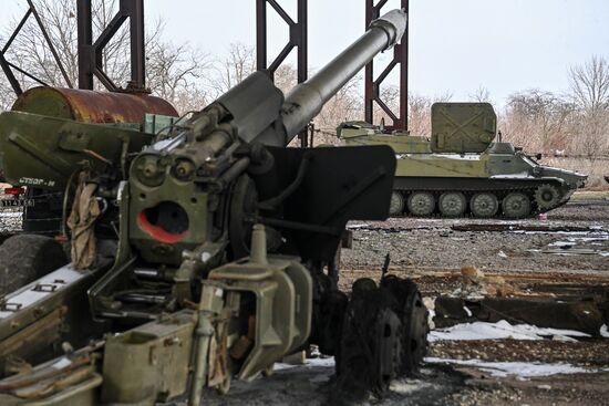 Ukraine Russia Military Operation Berdyansk Artillery Unit