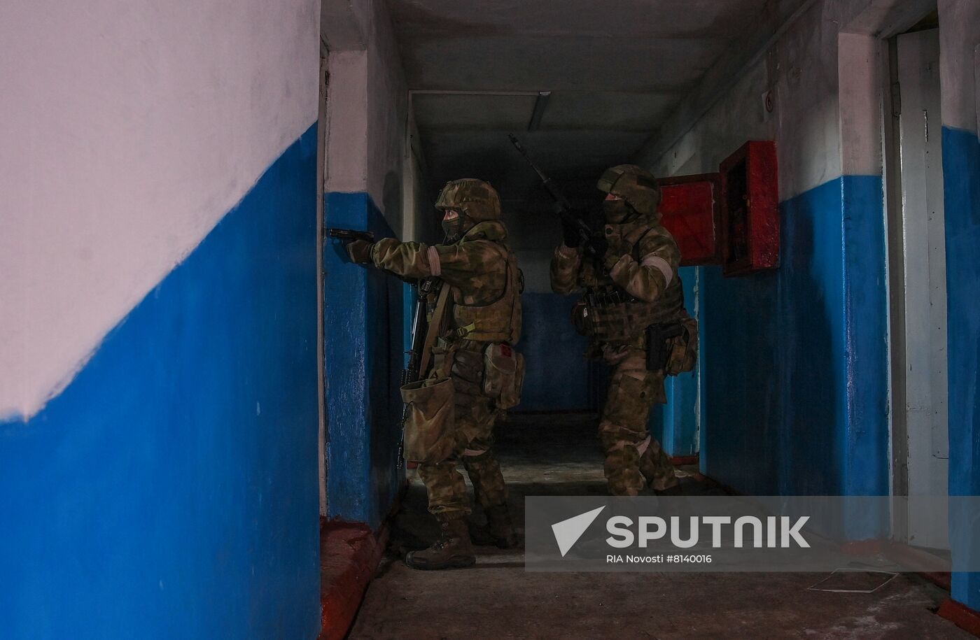 Ukraine Russia Military Operation Berdyansk Artillery Unit