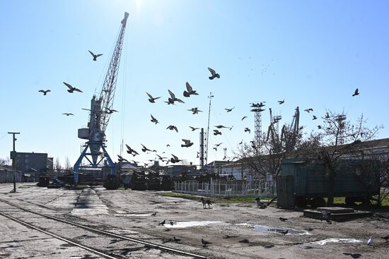 Ukraine Russia Military Operation Berdyansk Naval Base