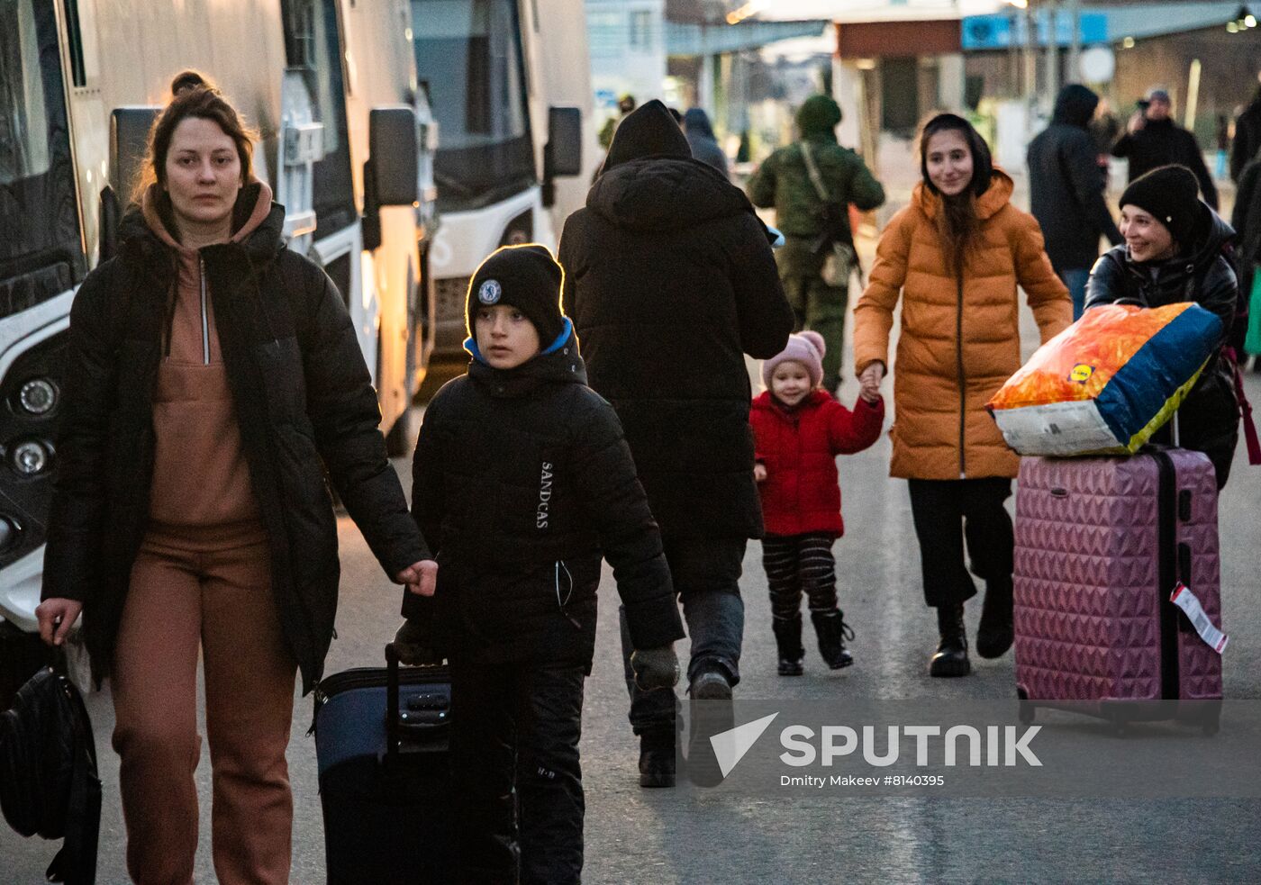 Russia Ukraine Military Operation Evacuees