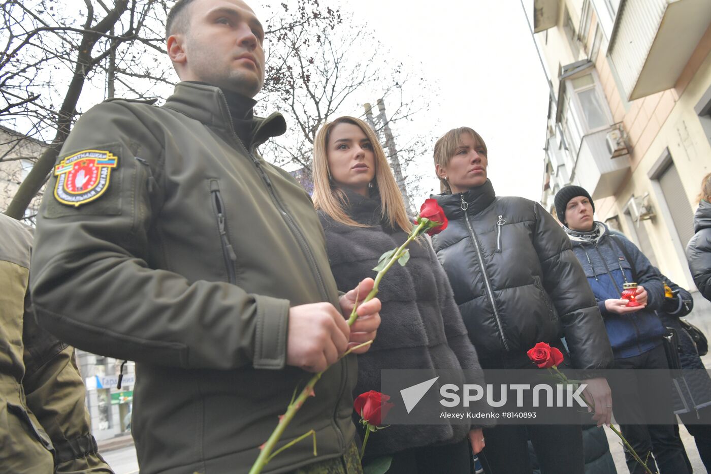 DPR Flowers Laying