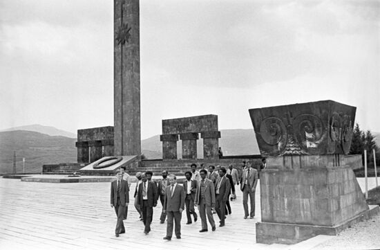Party delegation of Republic of Ethiopia visits USSR