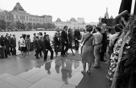 US senators visit USSR