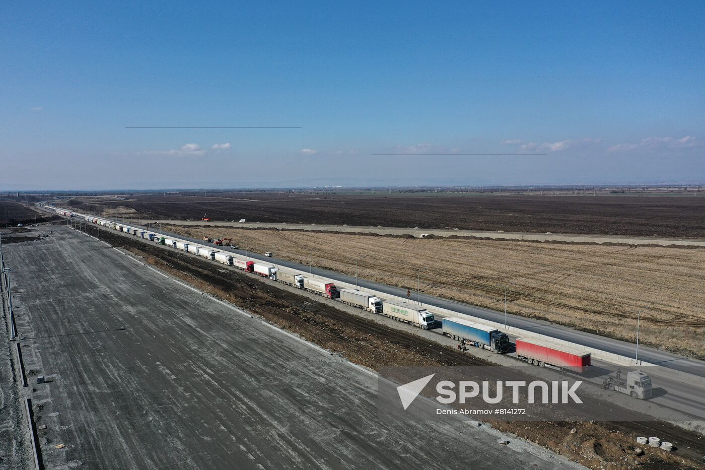 Russia Georgia Roads Closure