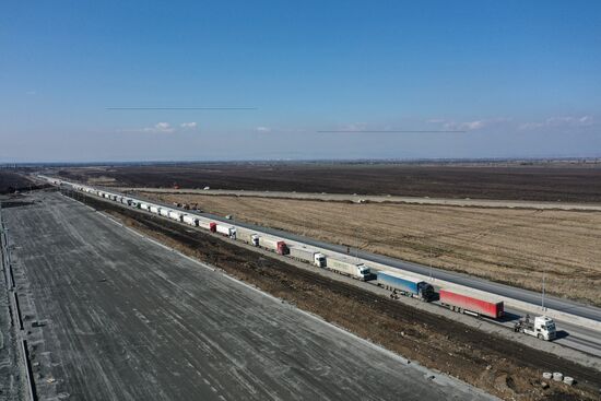 Russia Georgia Roads Closure