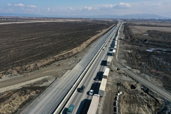 Russia Georgia Roads Closure