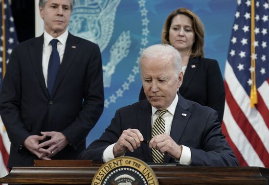 US Biden Ukraine Russia Tension