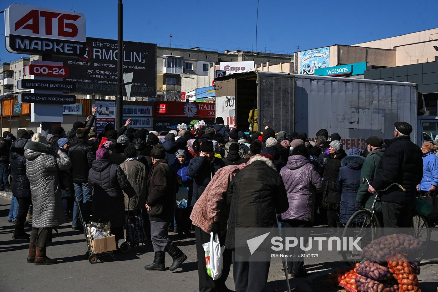 Ukraine Nova Kakhovka Daily Life