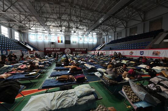 Russia DPR LPR Evacuees