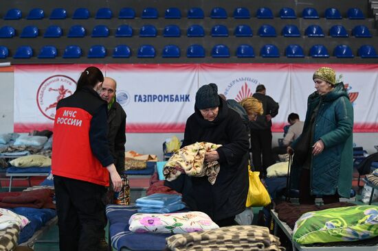 Russia DPR LPR Evacuees