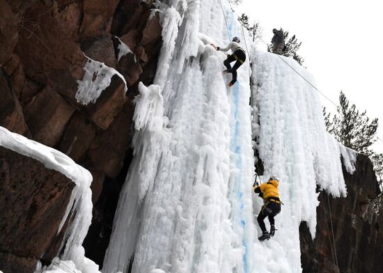 Russia Ice Climbing Competitions