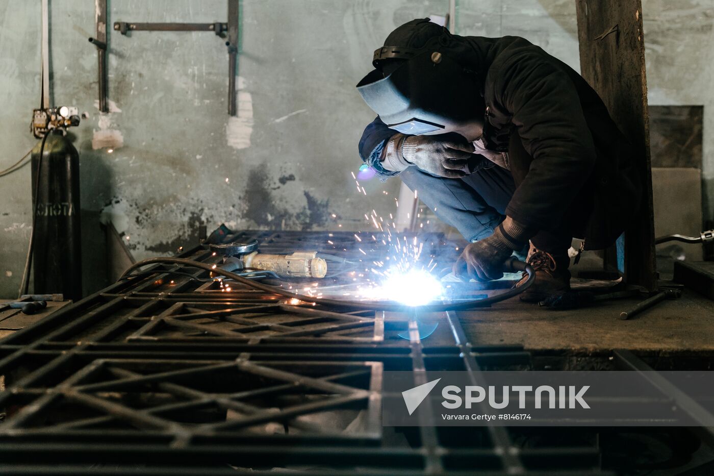 Russia Blacksmithing