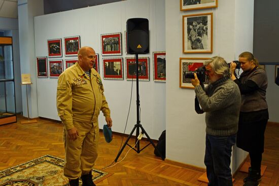 Soldier's Labor photo exhibition by photo correspondent Vladmir Vyatkin