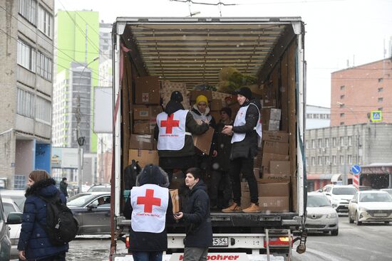 Russia LPR DPR Evacuees Humanitarian Aid 