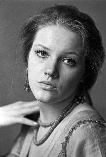 Actress Yelena Proklova