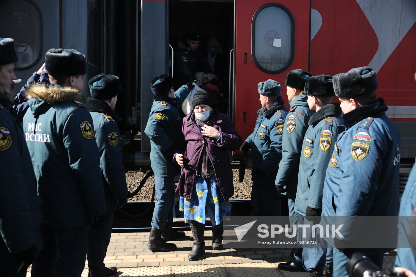 Russia DPR LPR Evacuees