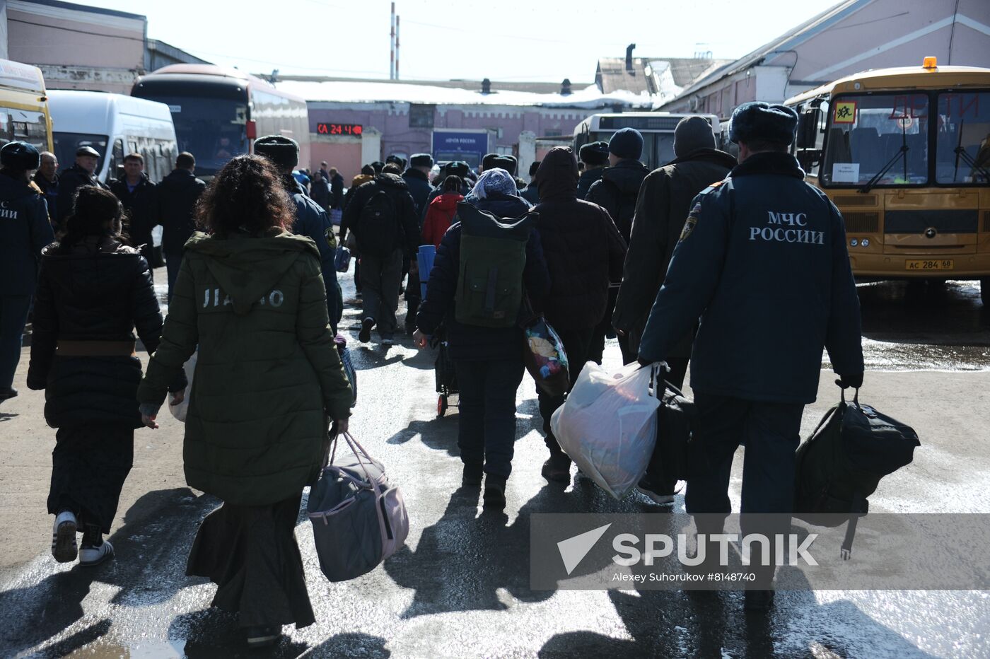 Russia DPR LPR Evacuees