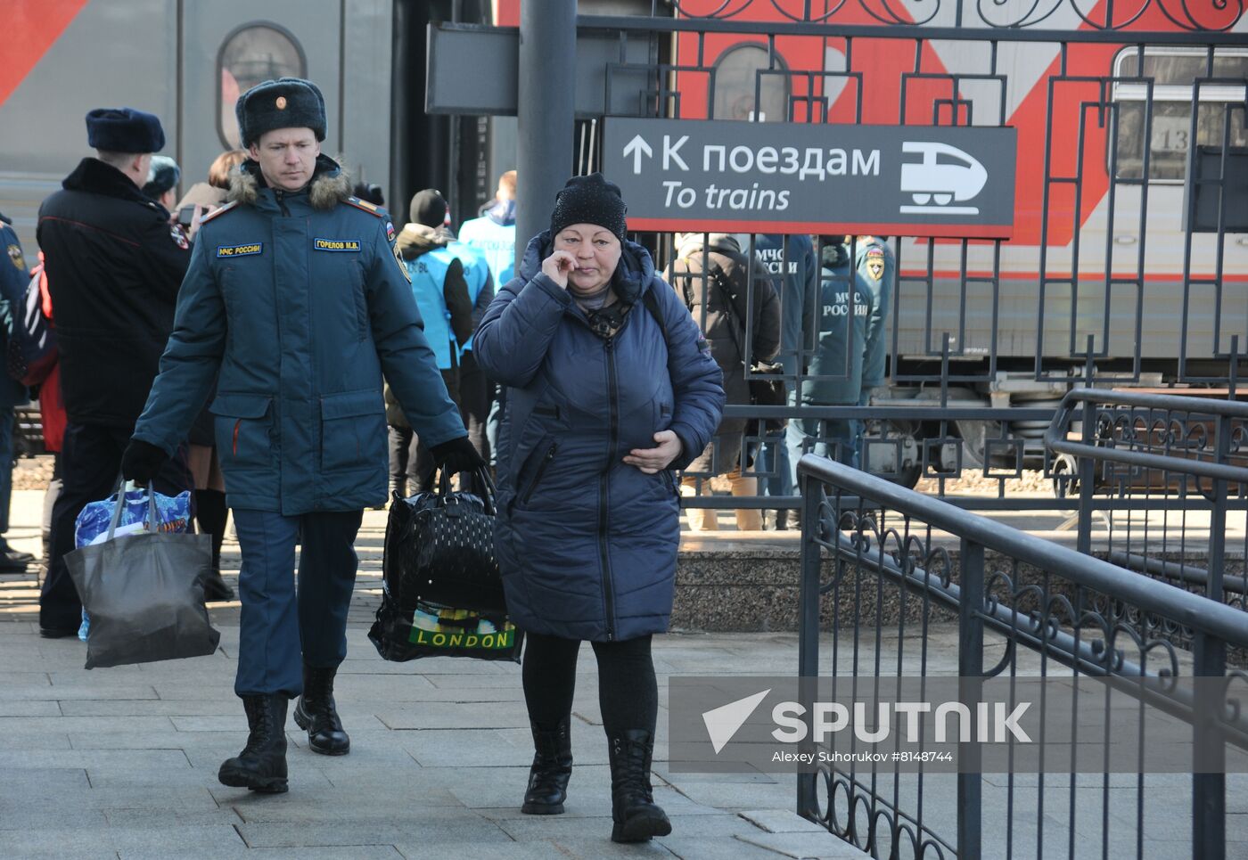 Russia DPR LPR Evacuees