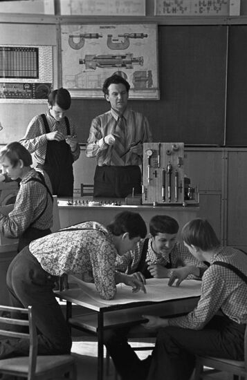 Artistic Vocational Training School No.11 in Leningrad