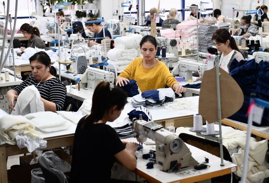 Russia Newborn Clothes Factory