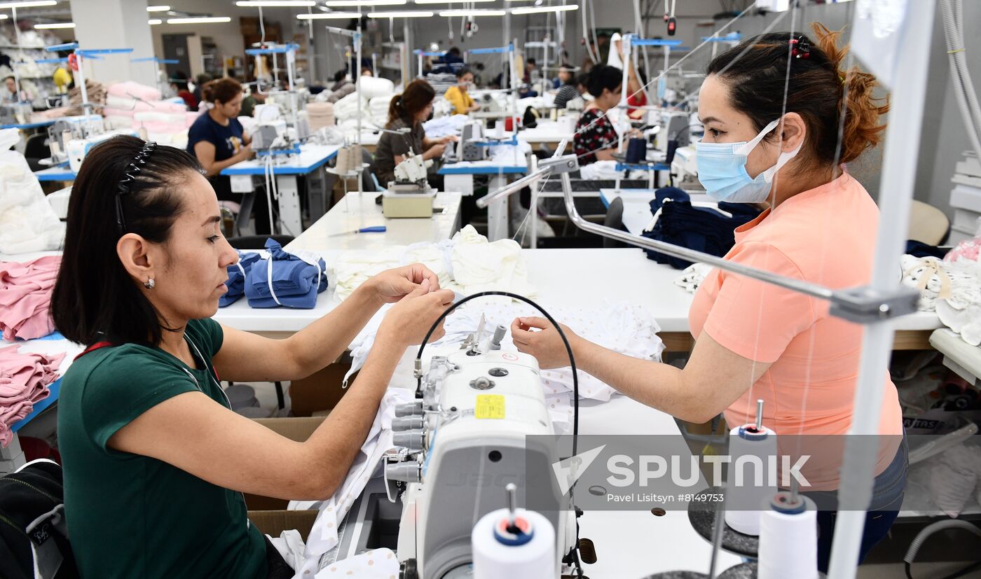 Russia Newborn Clothes Factory