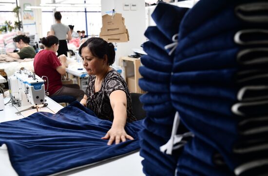 Russia Newborn Clothes Factory