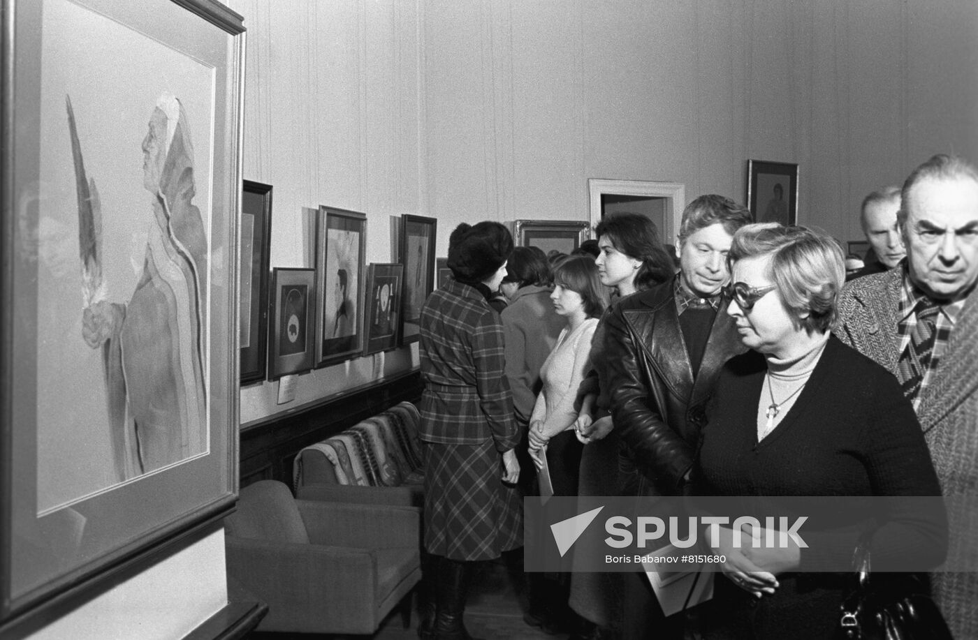 Exhibition of works by American painter Minisa Crumbo
