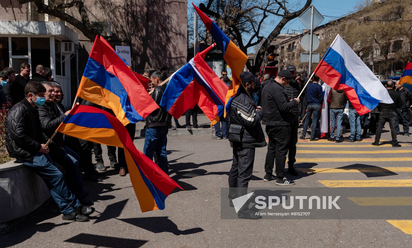 Armenia Russia Military Support Rally