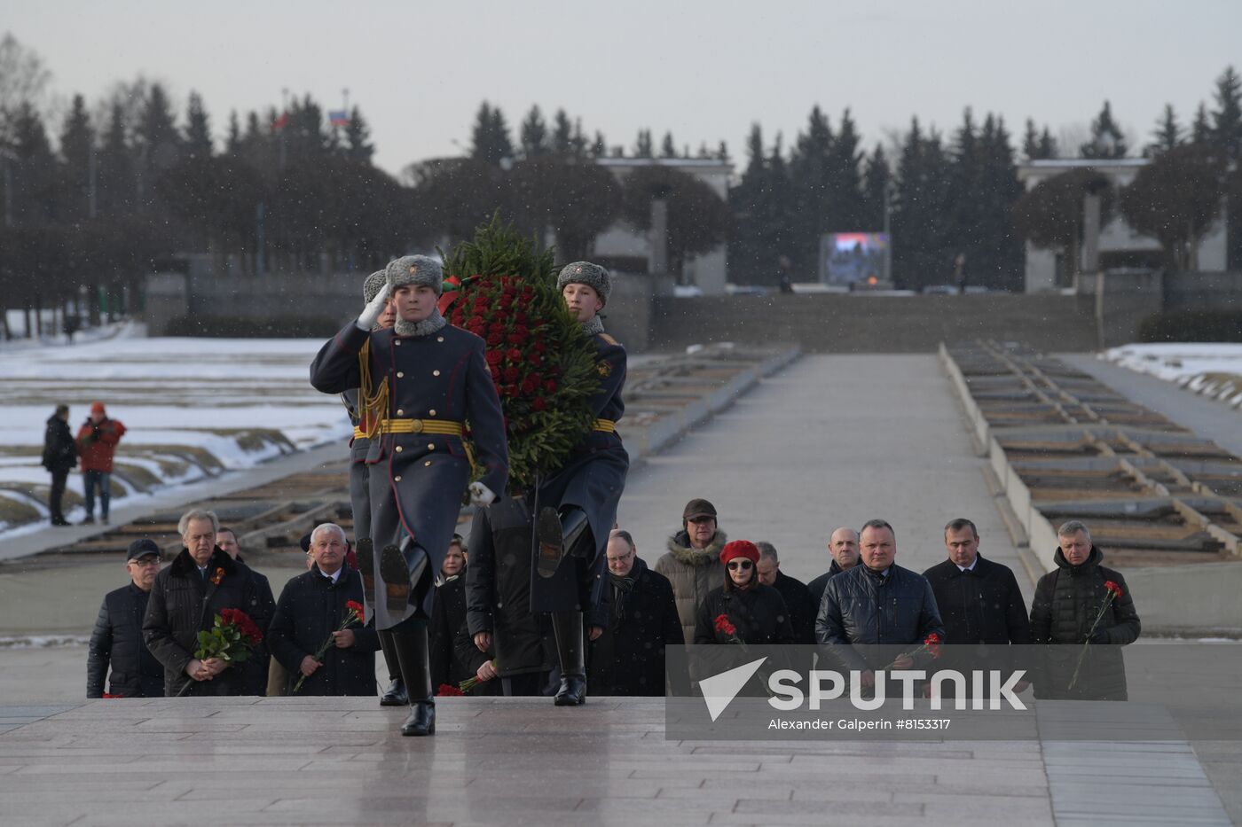 Russia Flowers Laying