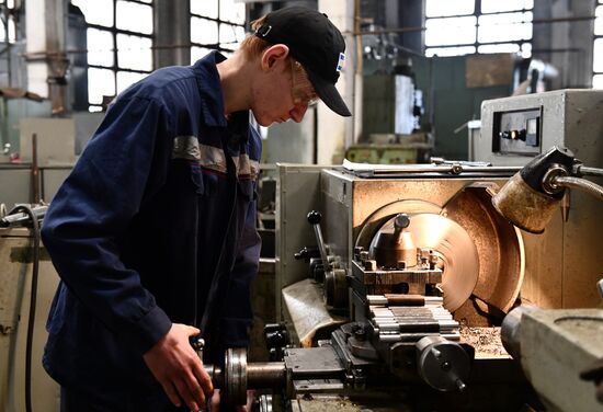 Russia Mechanical Engineering Industry