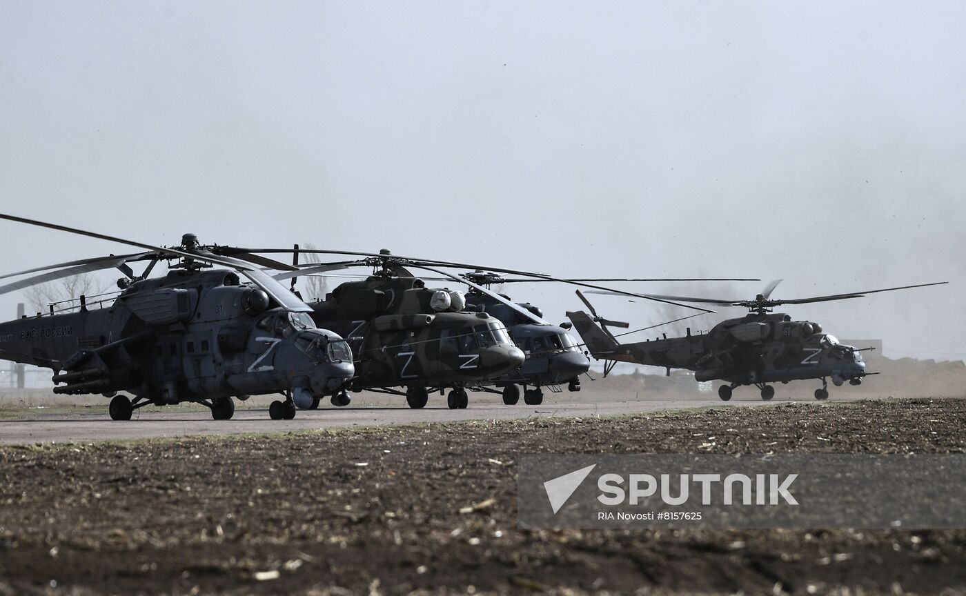 Ukraine Russia Military Operation Airfield