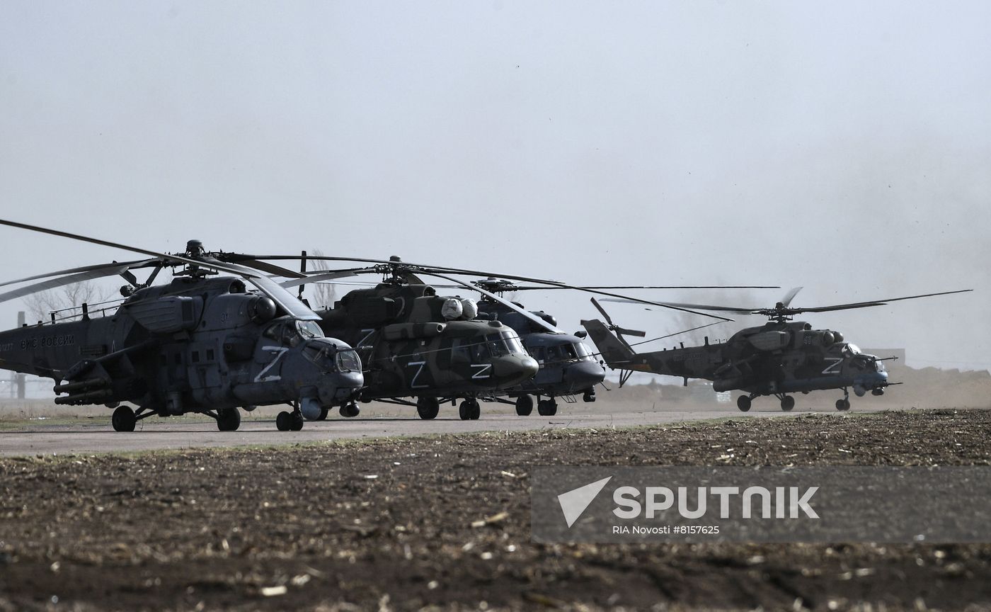 Ukraine Russia Military Operation Airfield