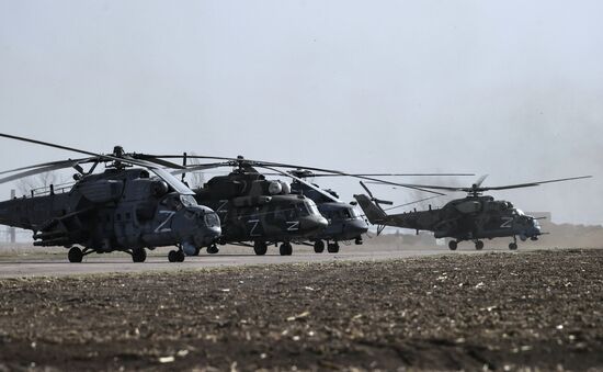 Ukraine Russia Military Operation Airfield