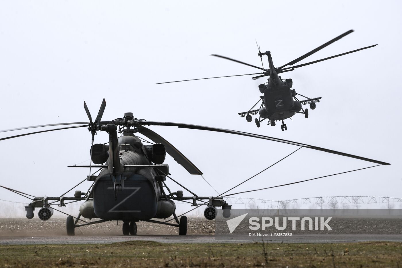 Ukraine Russia Military Operation Airfield