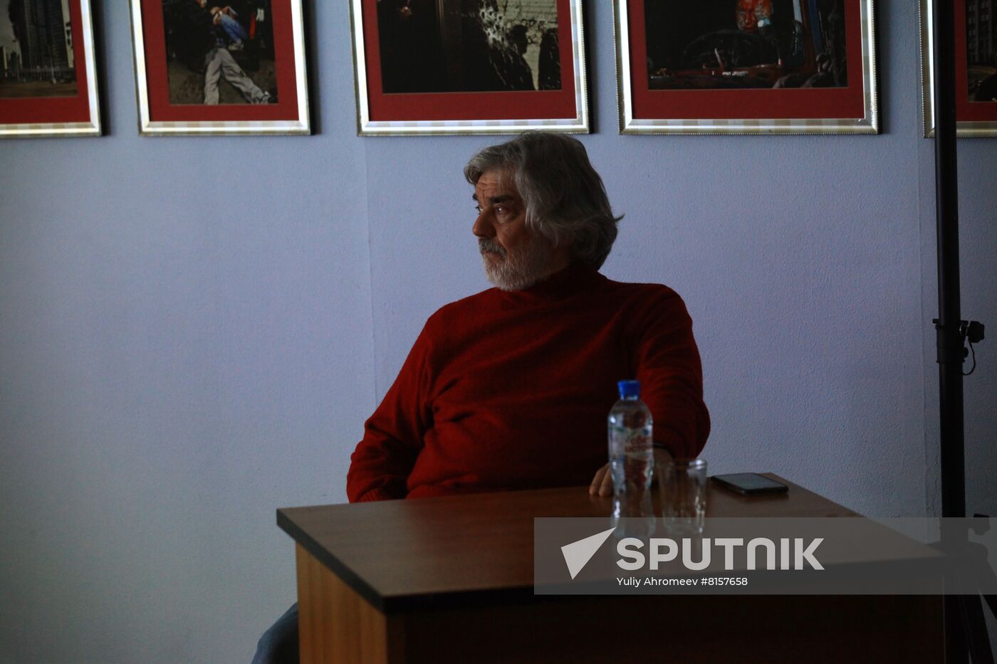 MIA Rossiya Segodnya photo correspondent Vladimir Vyatkin