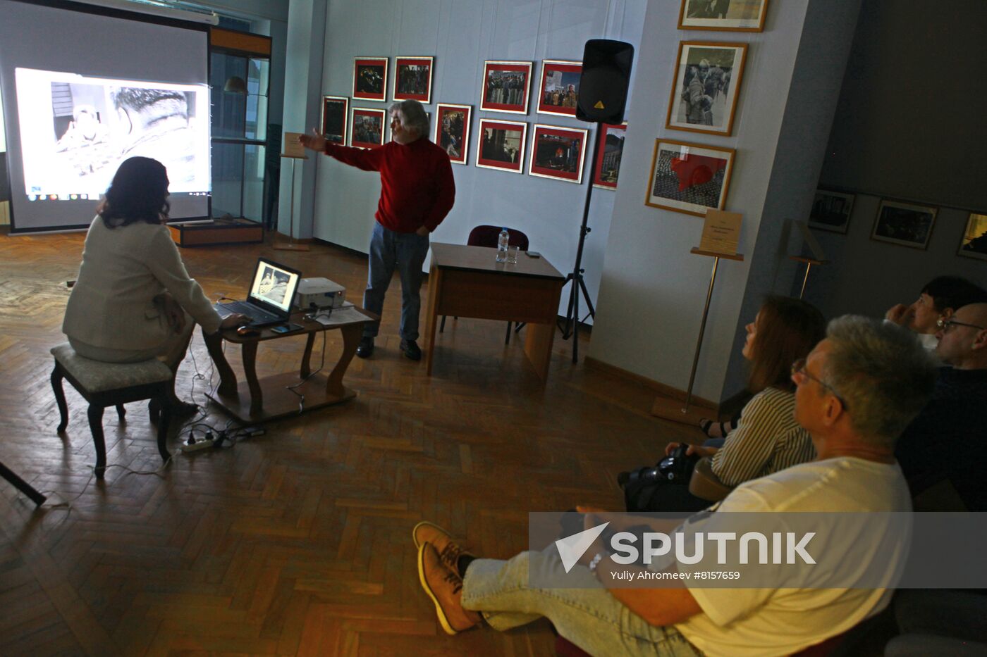 MIA Rossiya Segodnya photo correspondent Vladimir Vyatkin’s creative session