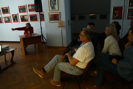 MIA Rossiya Segodnya photo correspondent Vladimir Vyatkin’s creative session