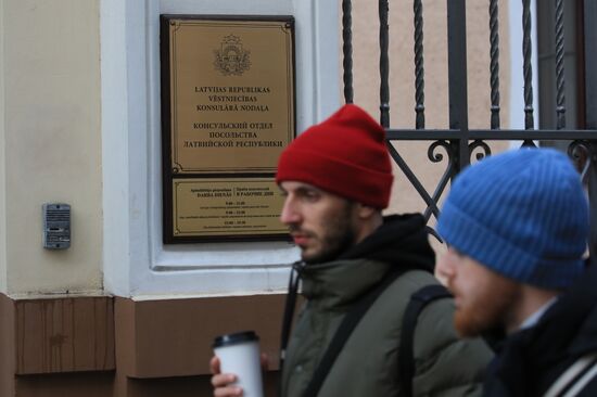 Russia Baltic States Diplomats Expelling