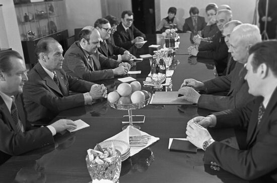 GDR Foreign Minister Oskar Fischer visits USSR
