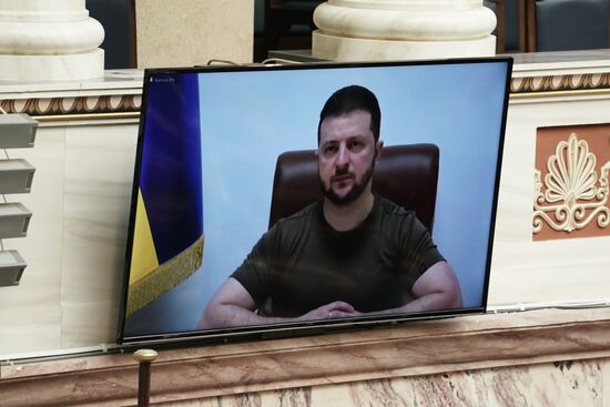 Greece Ukraine Zelenskiy Parliament