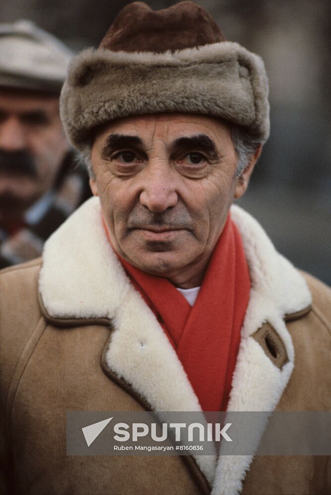 Frtench singer Charles Aznavour visits Armenia