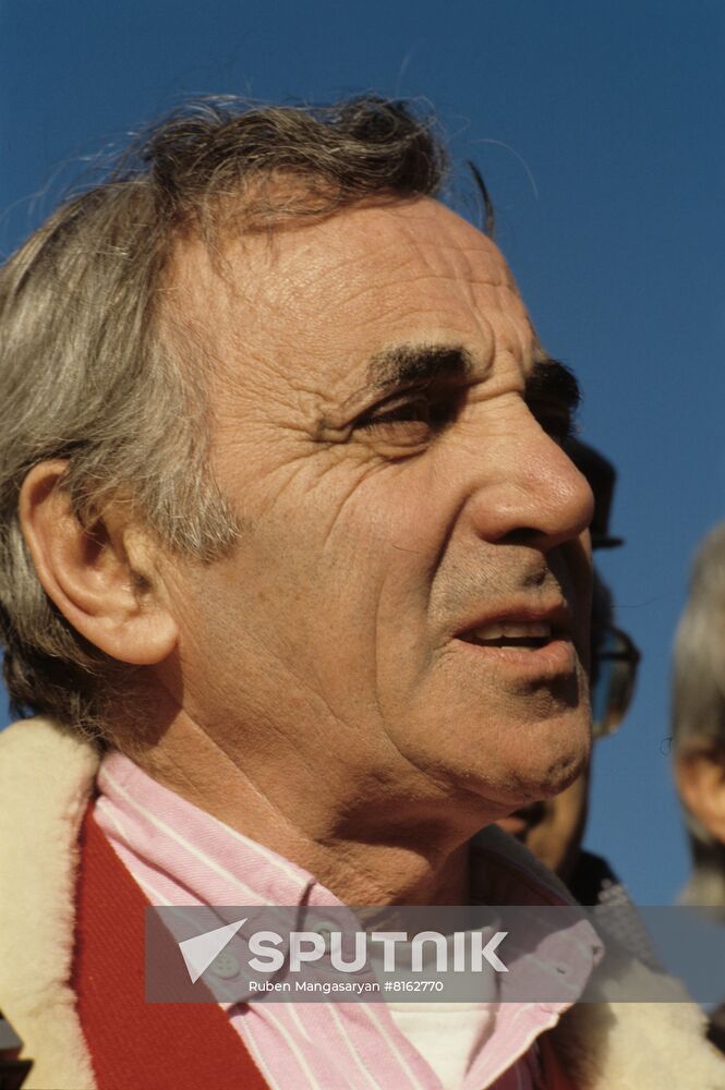 Frtench singer Charles Aznavour visits Armenia