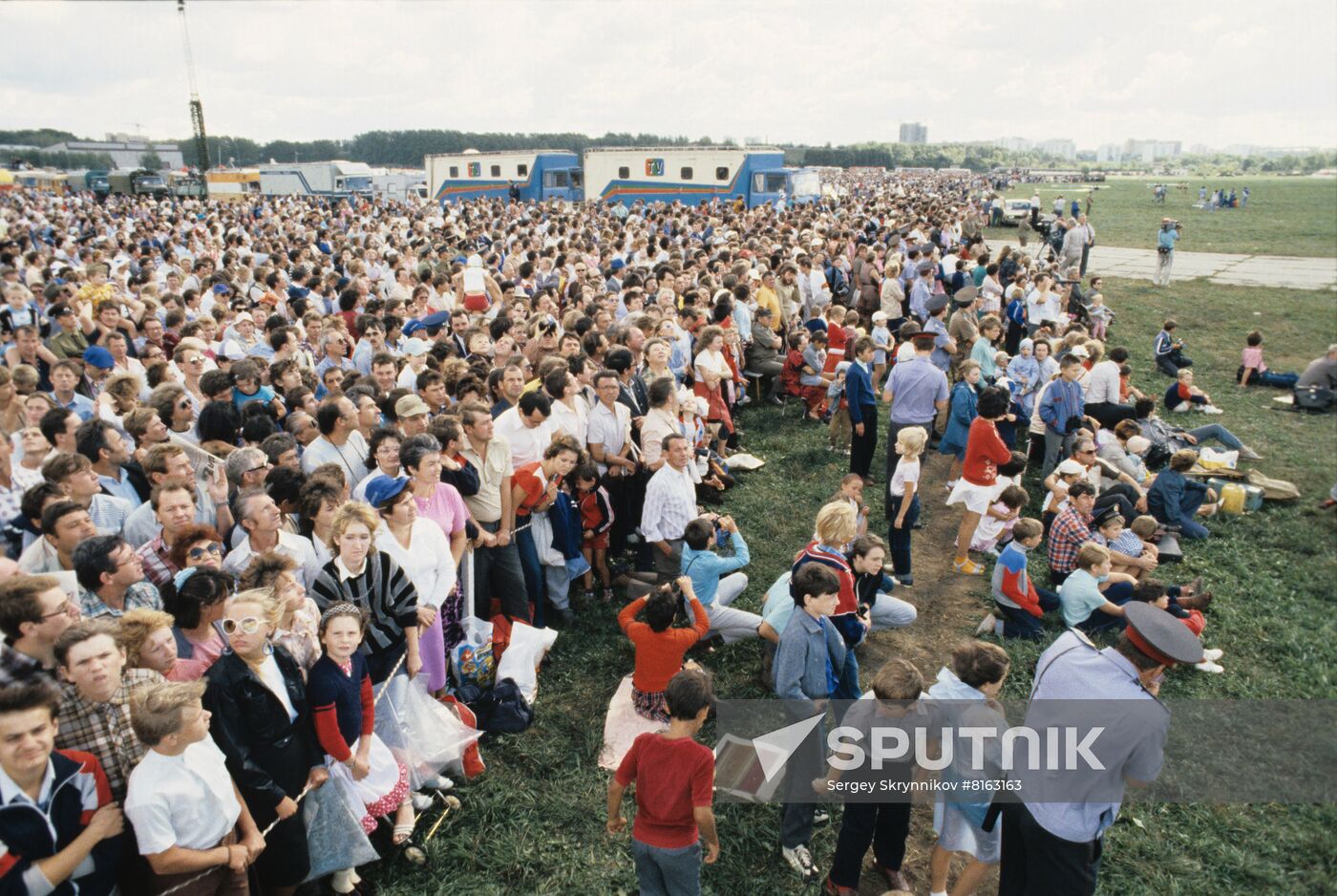 Aviation and sports festival to mark Soviet Air Force Day