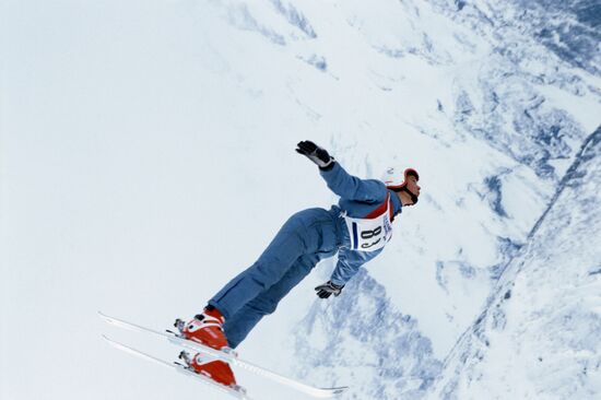 1989 International Freestyle Tournament in Dombai