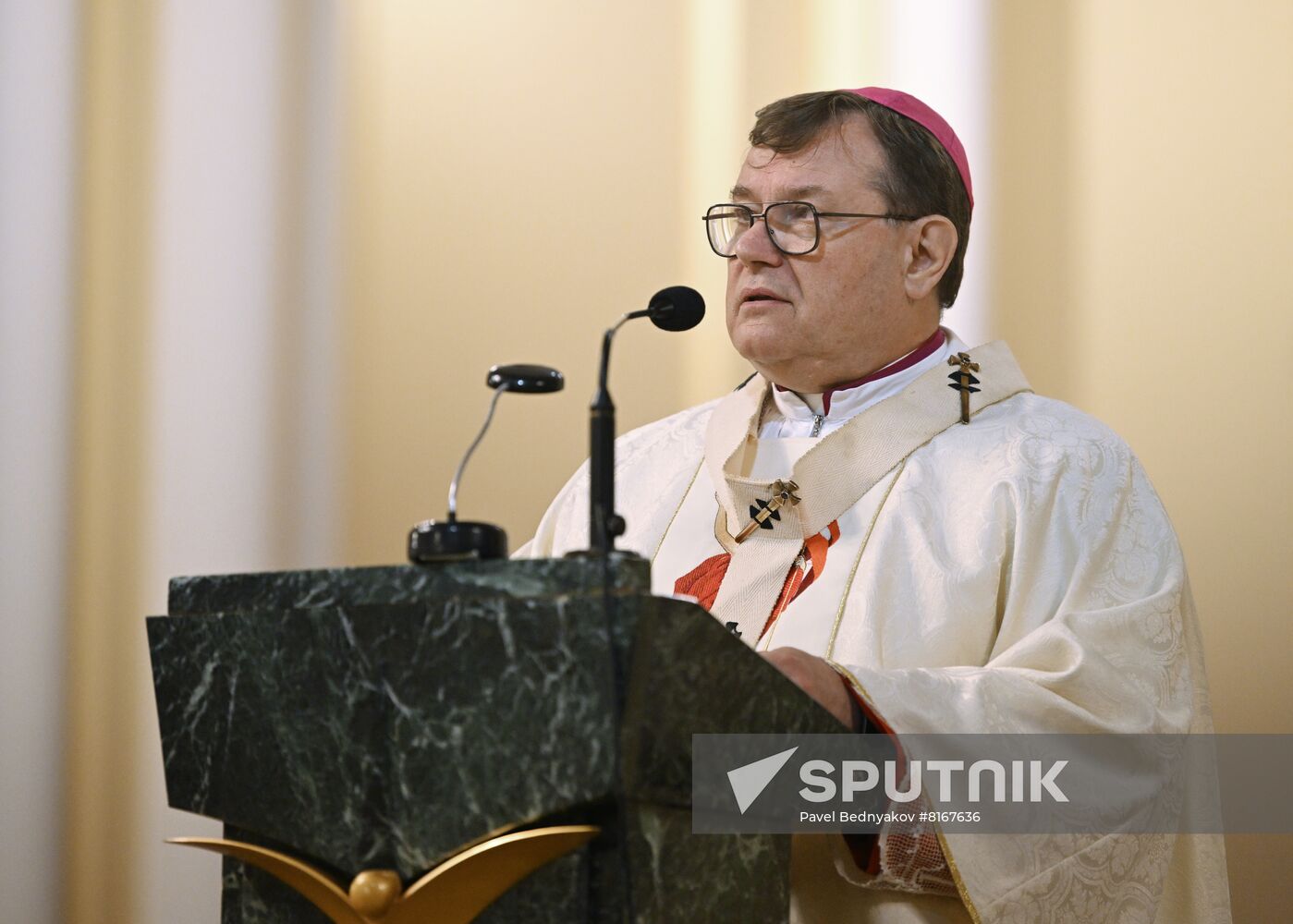 Russia Catholic Easter