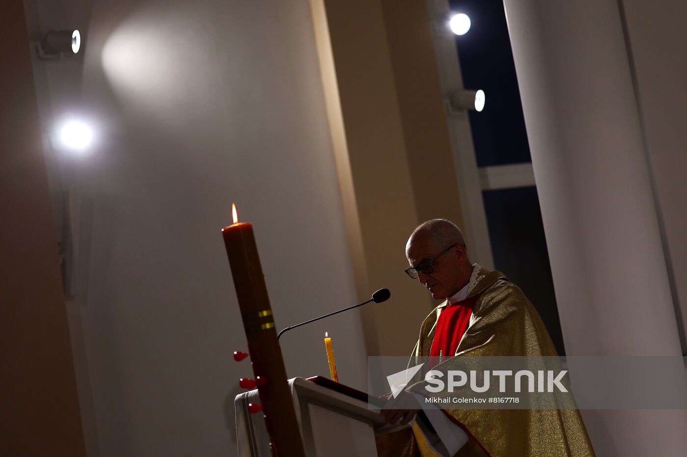 Russia Catholic Easter