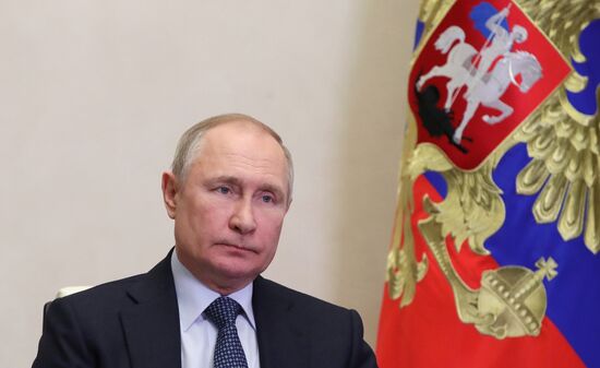 Russia Putin Economy