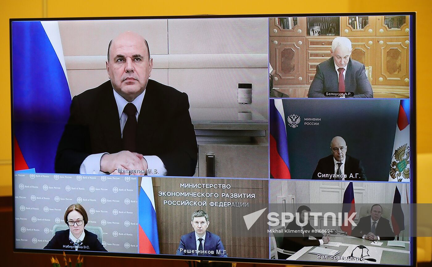 Russia Putin Economy